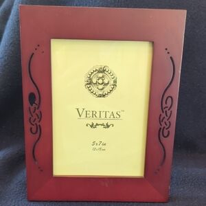 Veritas Burgundy Ornate Photo Frame